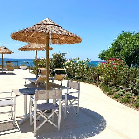 Hotel Mare Pineta Santa Margherita di Pula Exterior foto
